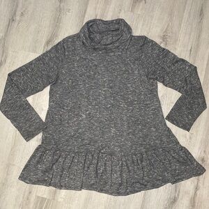 ‼️5/$15‼️ 1.4.3 Story Heather Gray Turtle Neck Long Sleeve Top